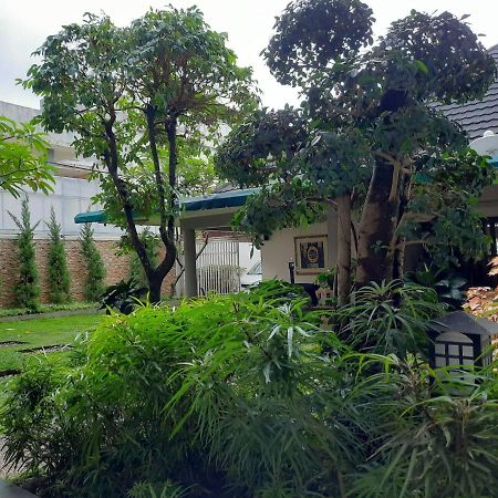 The Sriwijaya Hotel - Halal Hotel Padang  Dış mekan fotoğraf