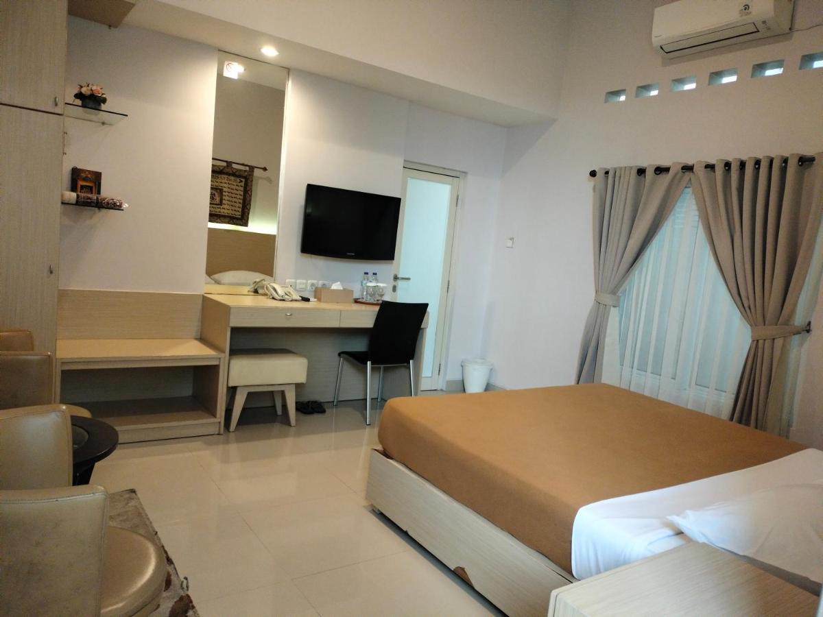 The Sriwijaya Hotel - Halal Hotel Padang  Dış mekan fotoğraf