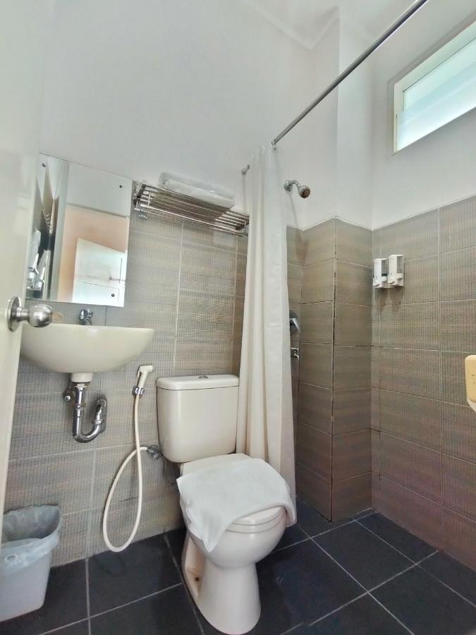 The Sriwijaya Hotel - Halal Hotel Padang  Dış mekan fotoğraf