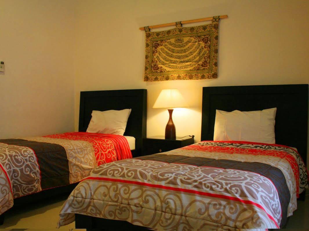 The Sriwijaya Hotel - Halal Hotel Padang  Dış mekan fotoğraf